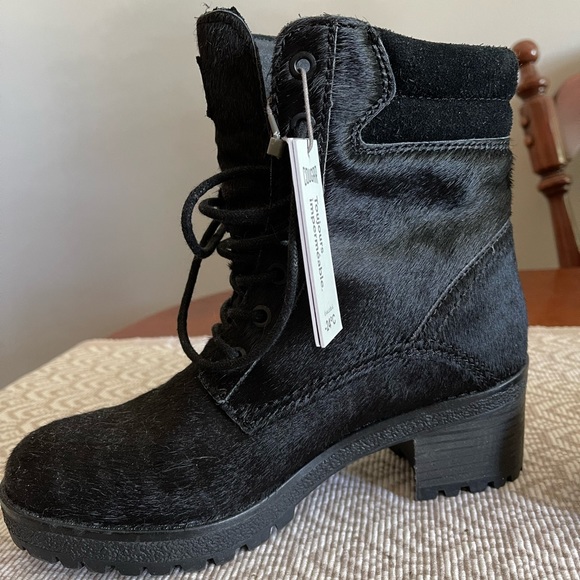 Cougar Demi Boots - Limited edition NWT - Picture 3 of 4